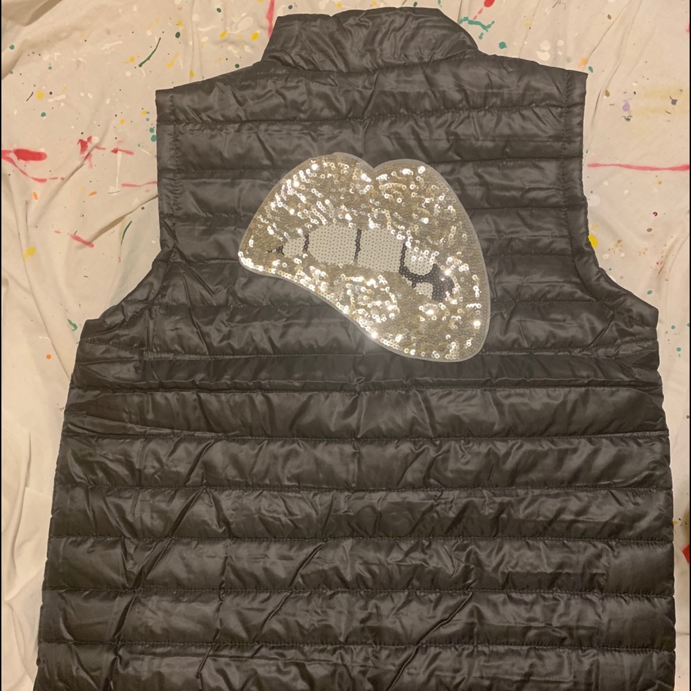 Fashion Vest with Patch